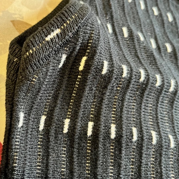 Dress - Picture 6 of 8